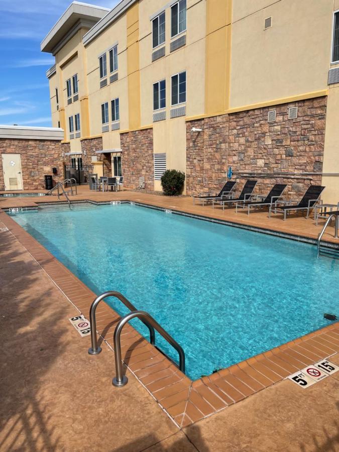 La Quinta By Wyndham Elk City Exteriér fotografie